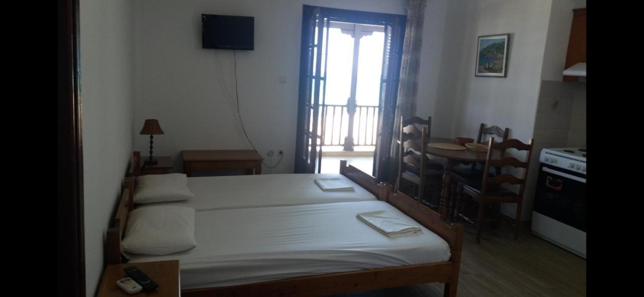 House Kosmas On The Beach Sarti Exterior photo