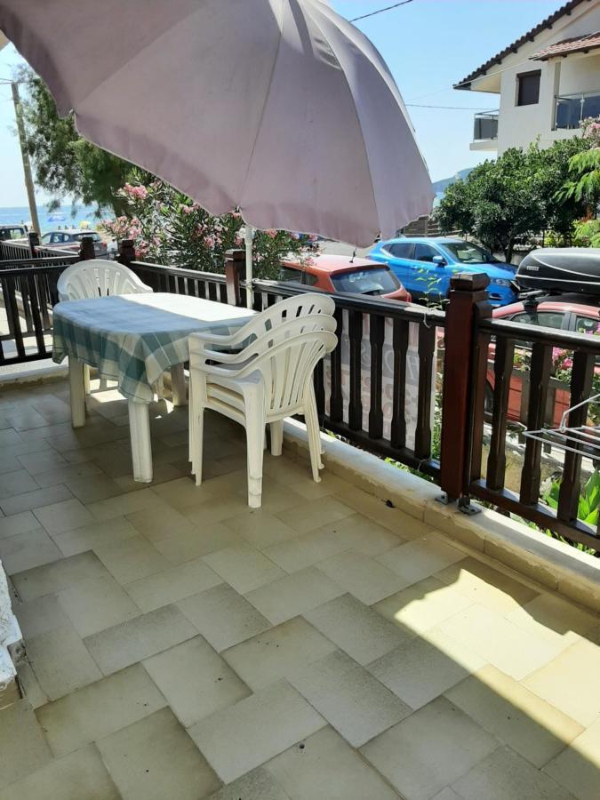 House Kosmas On The Beach Sarti Exterior photo