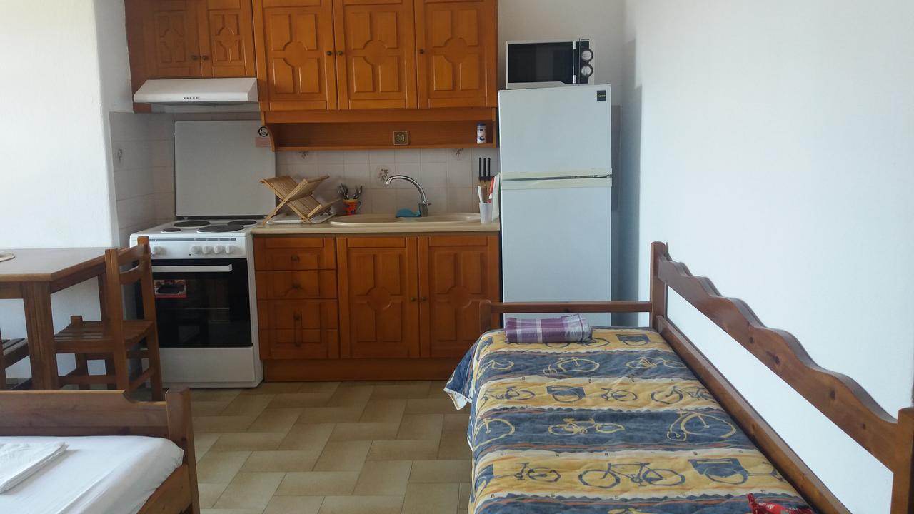 House Kosmas On The Beach Sarti Exterior photo