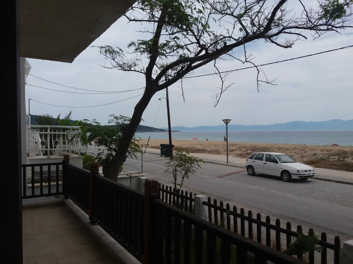 House Kosmas On The Beach Sarti Exterior photo