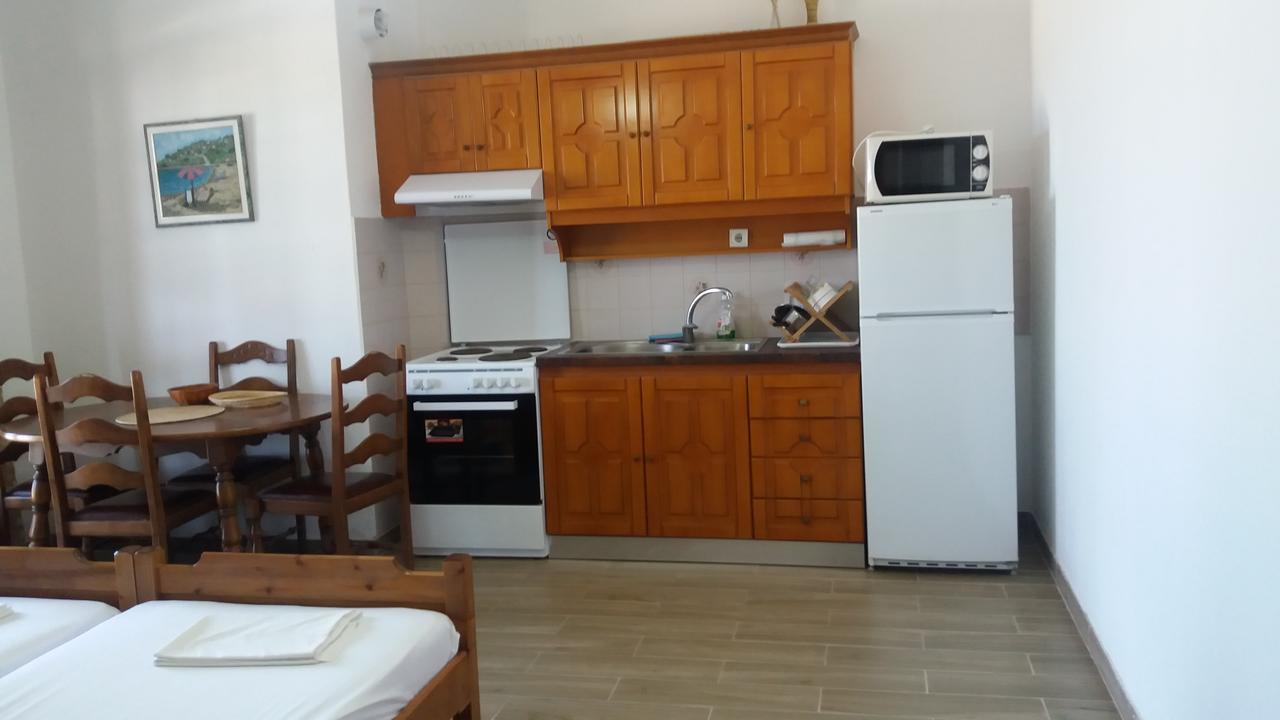 House Kosmas On The Beach Sarti Exterior photo